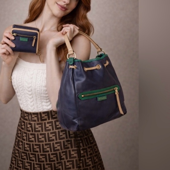 Coach Handbags - ✨ Coach Vintage Daisy Leather Drawstring |  Purse & matching wallet ✨